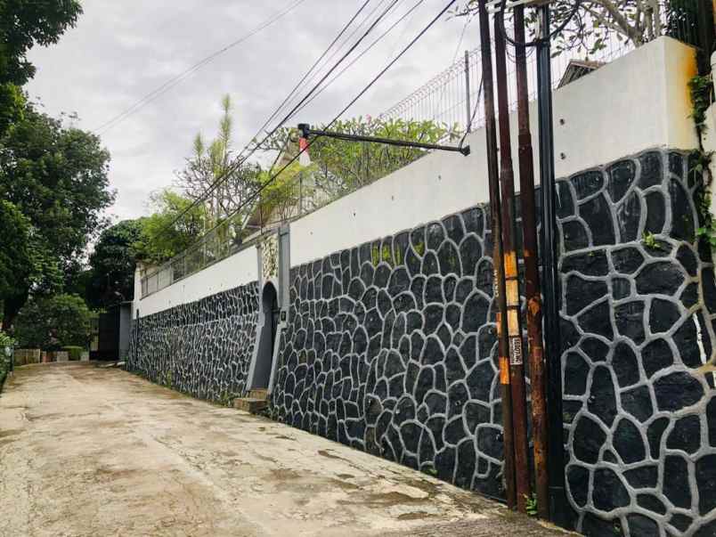 rumah tanah luas city view di awiligar bandung
