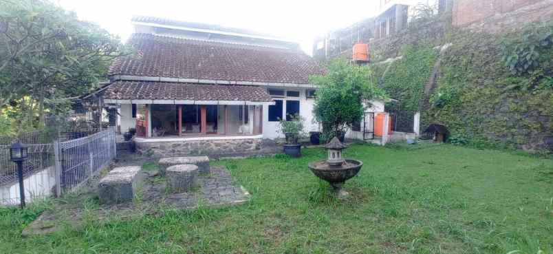 rumah tanah luas city view di awiligar bandung