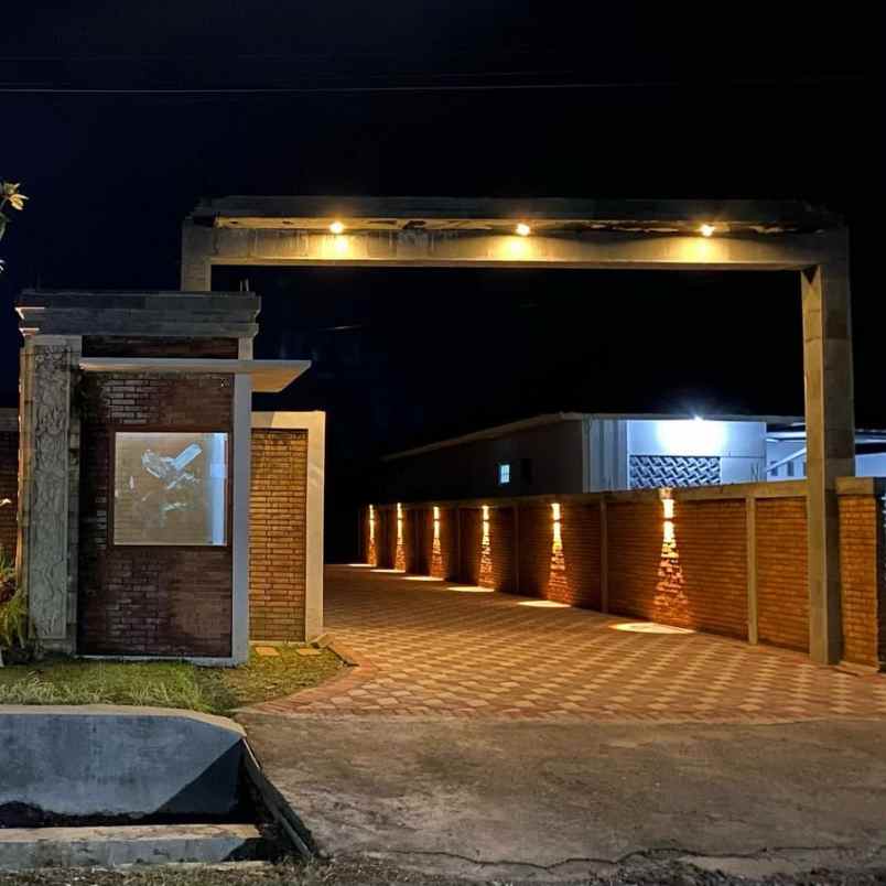 rumah tingkat mewah model bali utara hotel hyatt