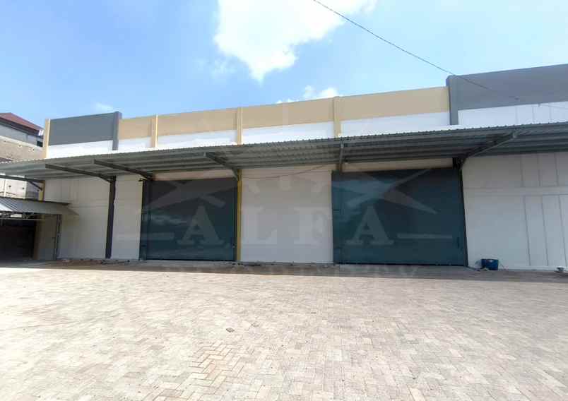 sewa murah gudang strategis jalur kontainer 24 jam