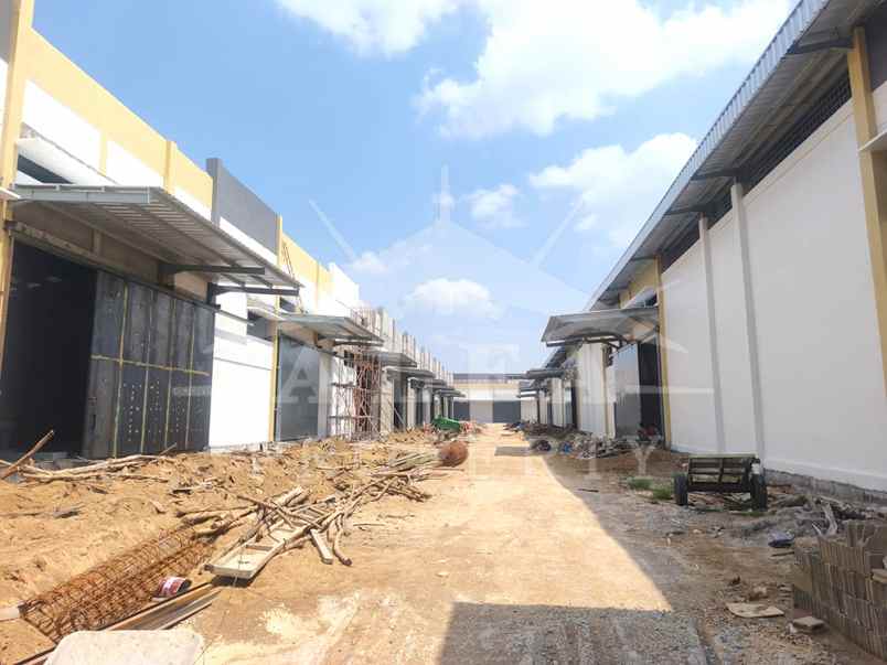sewa murah gudang strategis jalur kontainer 24 jam