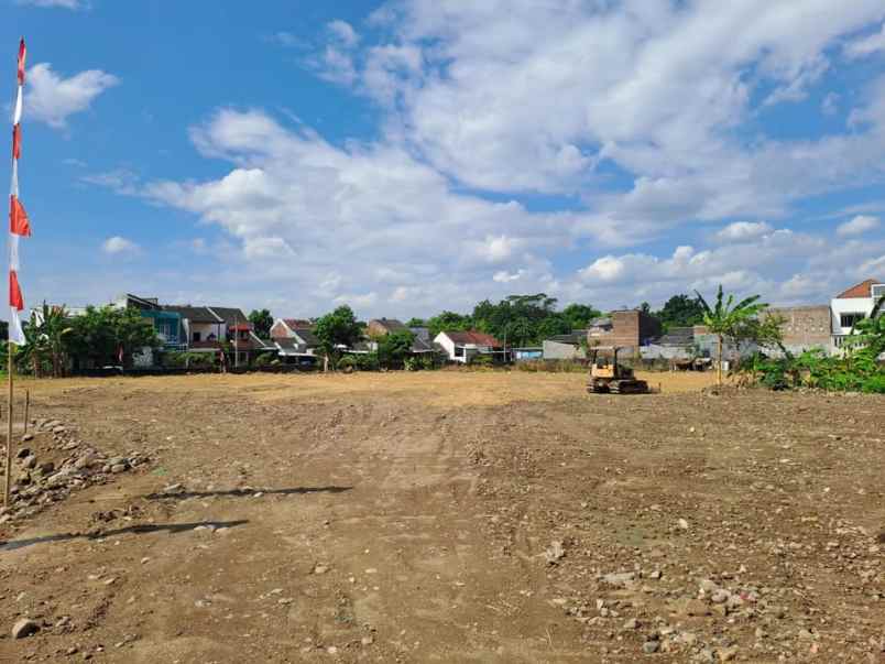 tanah kavling murah deket bukit emerald di tembalang