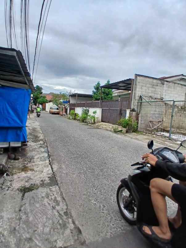 tanah kavling pinggir jalan di beji depoj