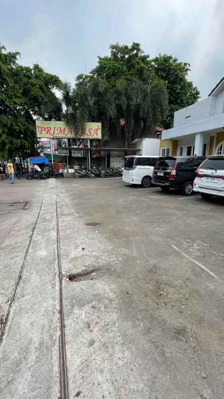 tanah super strategis bonus bangunan di meruya utara