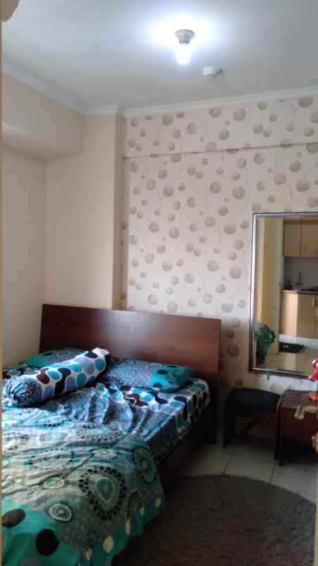 the green pramuka second furnish free wallpaper