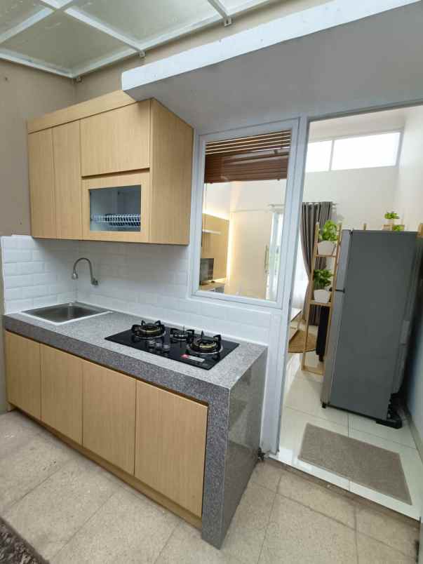 tropical hill gunung sindur bogor dp 0