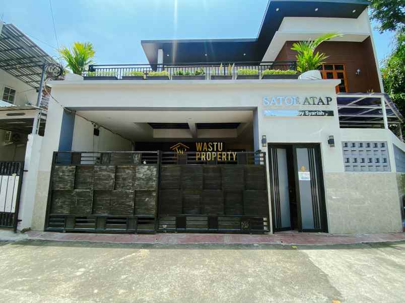 villa full furnish 10 kamar di banguntapan nego
