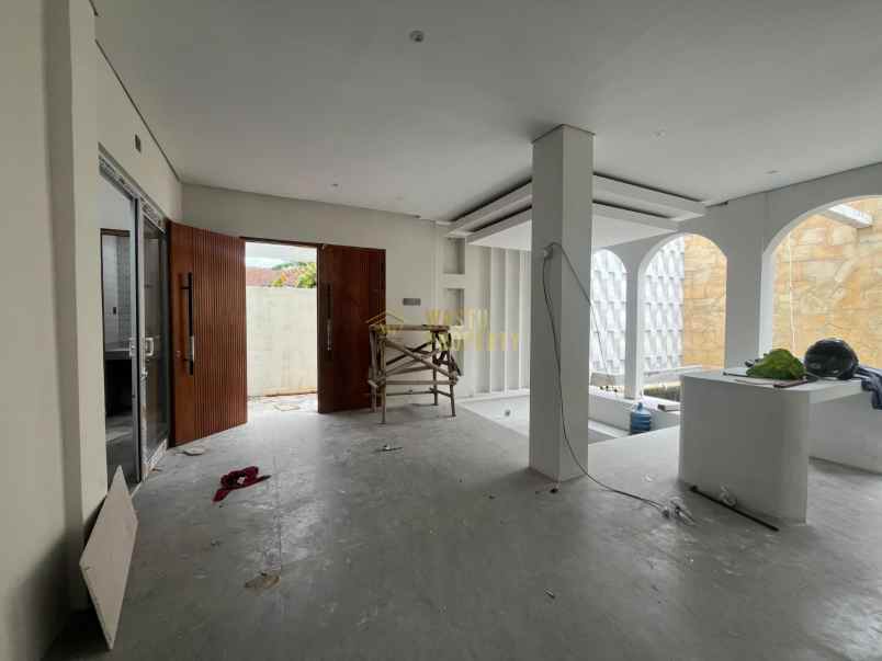 villa modern private pool di kawasan palagan sleman