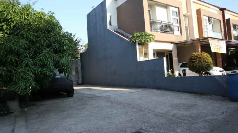 villa pondok gede jatimurni