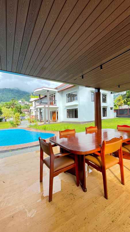 villa remas cisarua puncak bogor