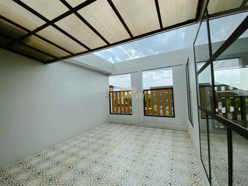 villa tanah luas di maguwoharjo private pool