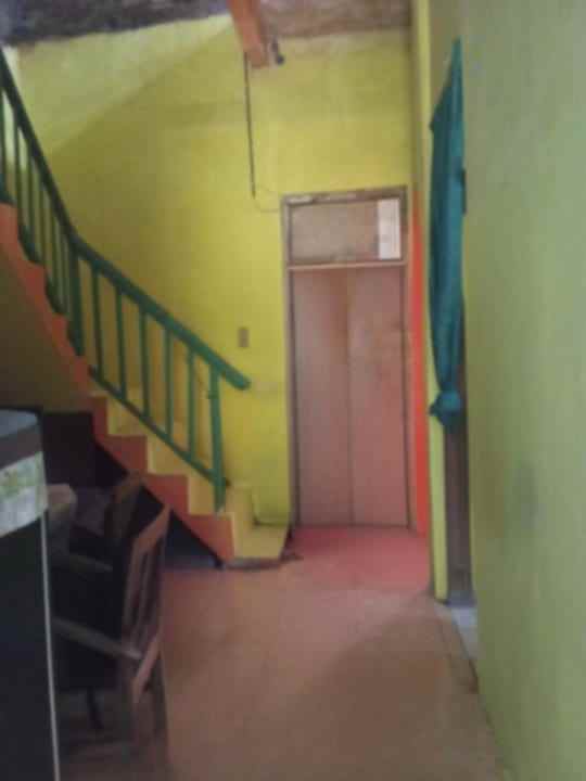 bisa nego dijual rumah 3 lantai di daerah mangkang