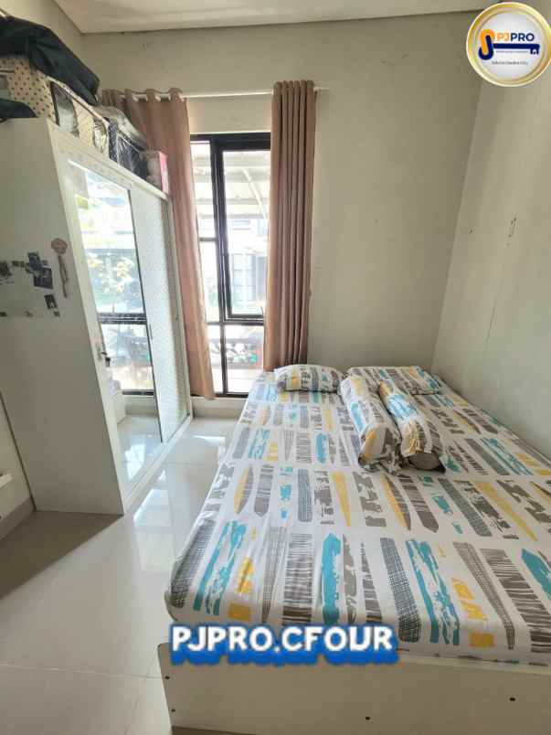 dijual 1 unit rumah di mustika jaya residence bekasi