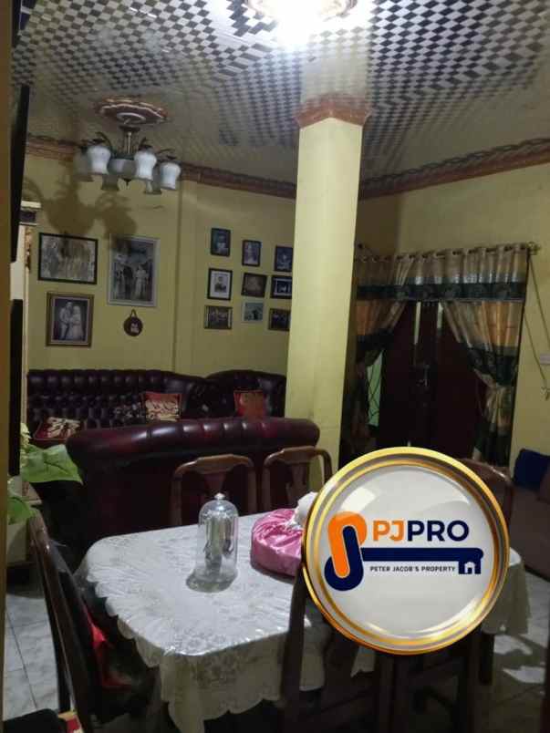 dijual 1 unit rumah di perum mustika karang satria