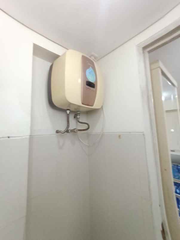 dijual apartemen educity stanford