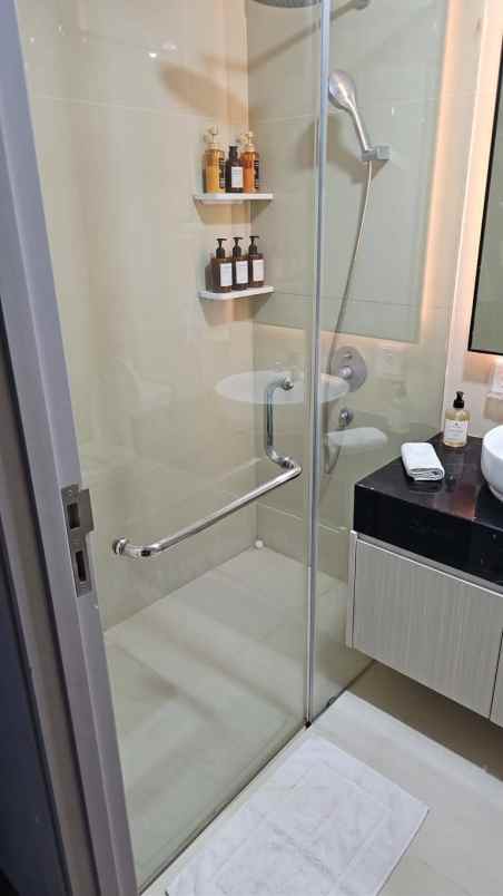 dijual apartemen grand sungkono lagoon
