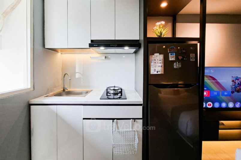 dijual apartemen jl dewi sartika
