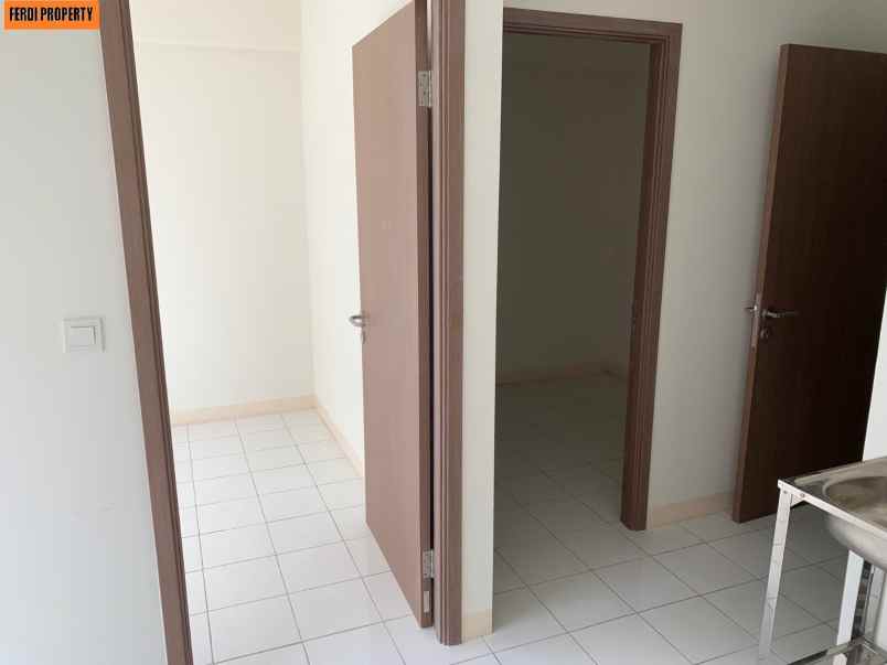 dijual apartemen podomoro golf view
