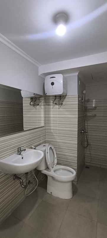 dijual apartemen puncak bukit golf dukuh