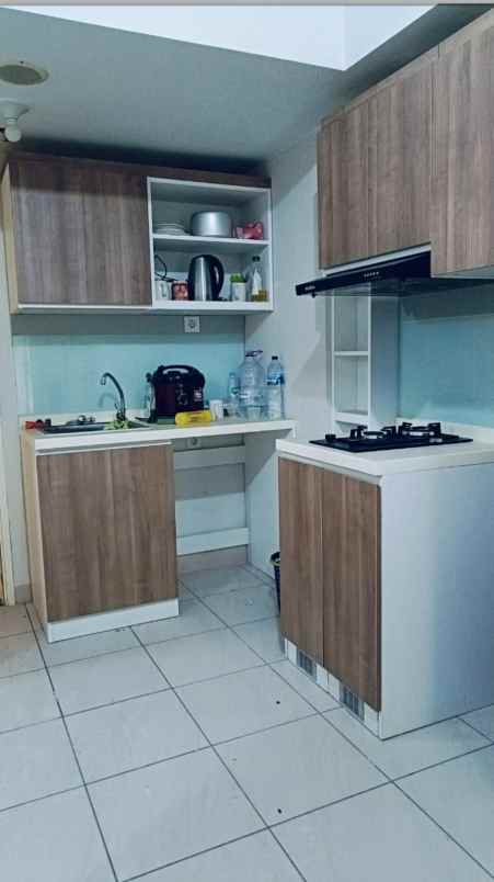 dijual apartemen the springlake tower
