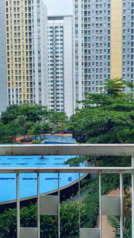 dijual apartemen the springlake tower