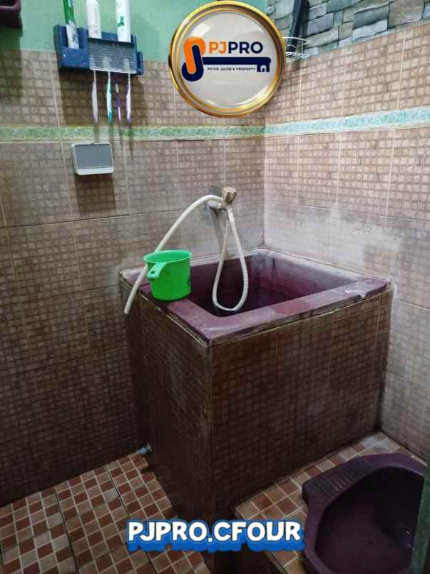 dijual cepat rumah 2 lantai di jatibening bekasi