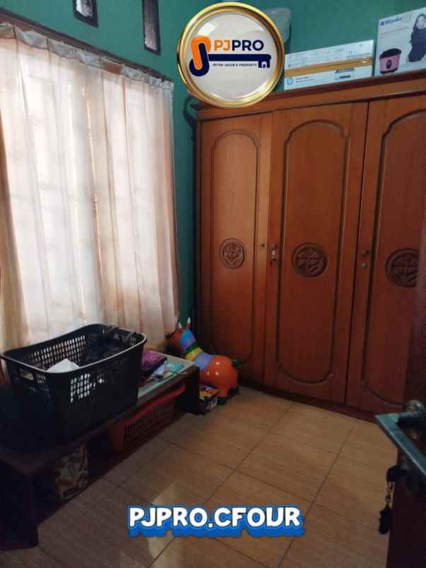 dijual cepat rumah 2 lantai di jatibening bekasi
