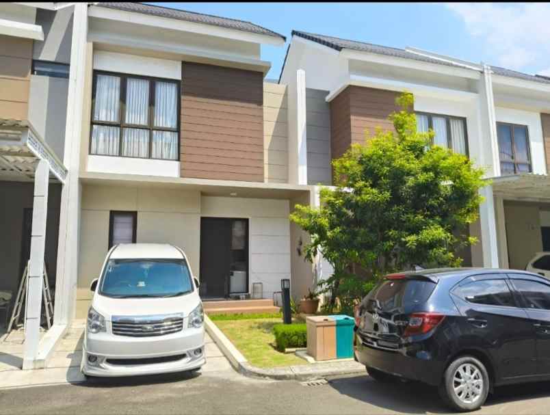 dijual cepat rumah dekat mall di summarecon bekasi