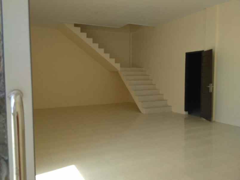 dijual gudang baru di pekanbaru