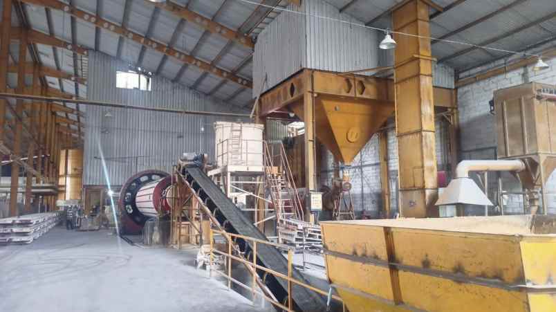 dijual gudang ex pabrik pengecoran logam di surabaya