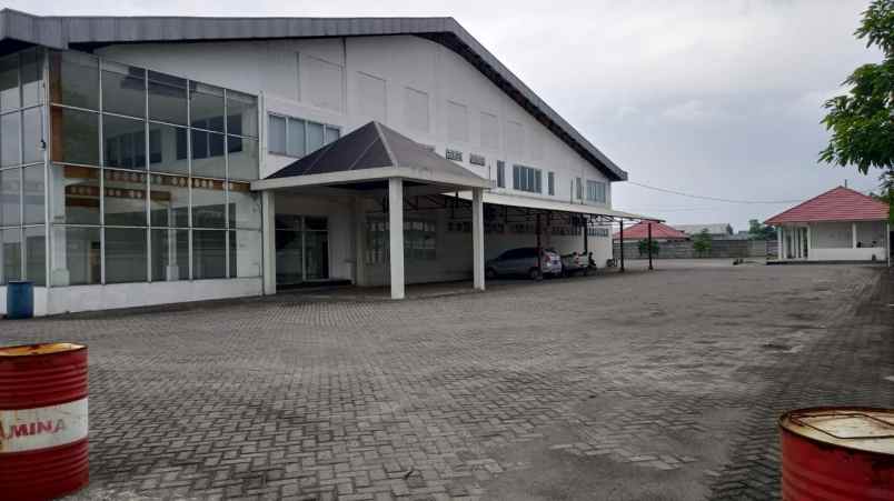 dijual gudang ex pabrik pengecoran logam di surabaya