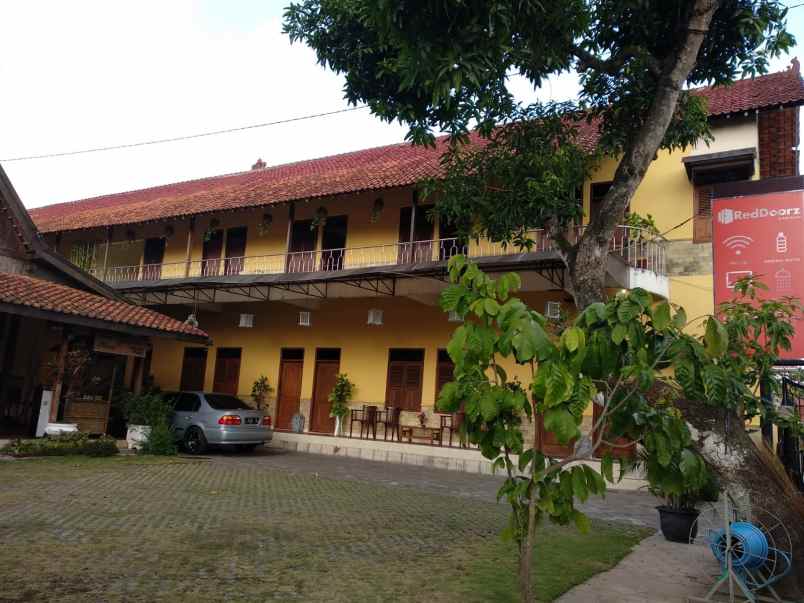 dijual guest house aktif di sleman yogyakarta
