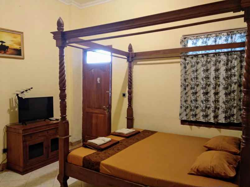 dijual guest house aktif di sleman yogyakarta