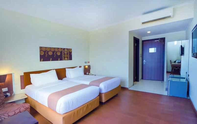 dijual hotel podosugih kec pekalongan