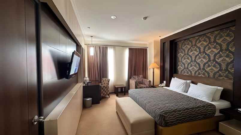 dijual hotel podosugih kec pekalongan