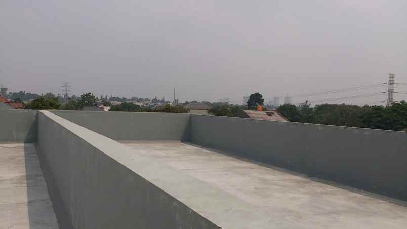 dijual kantor atau ruko baru di jl moch kahfi 1