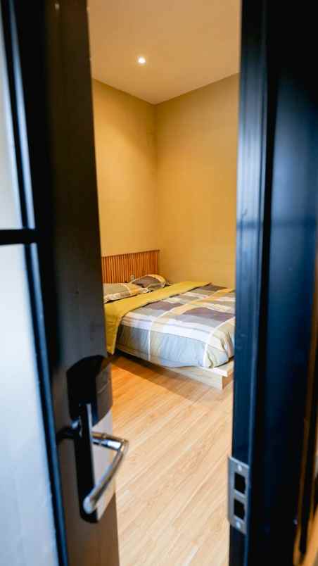 dijual kost cluster taman persada