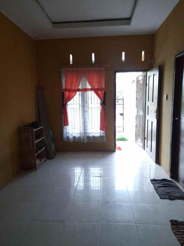 dijual kost jl mahasantri