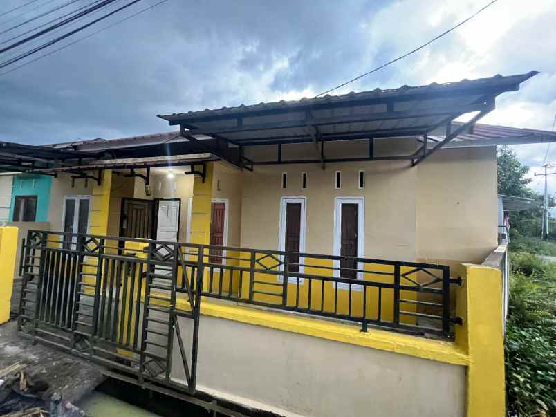 dijual kost jl mahasantri
