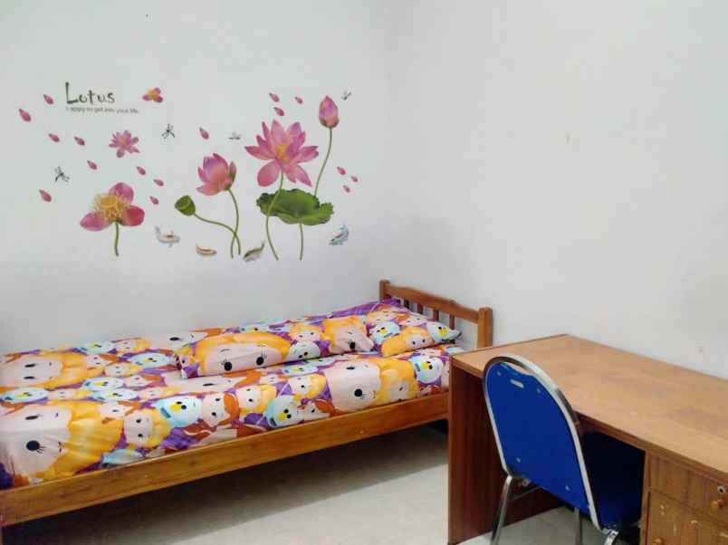 dijual kost jl tenggilis mejoyo