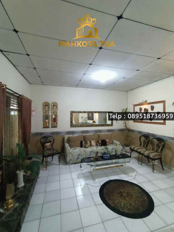 dijual kost kuningan barat
