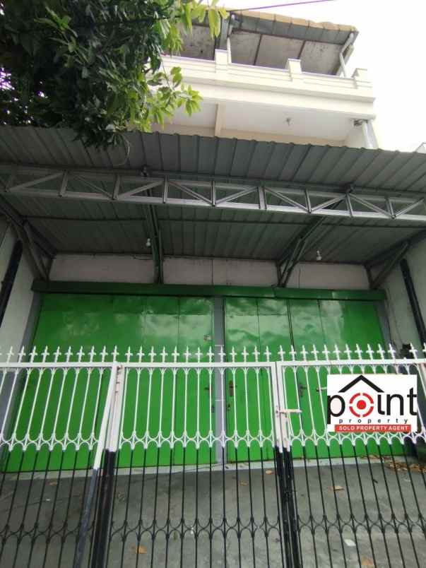 dijual kost mojosongo jebres surakarta