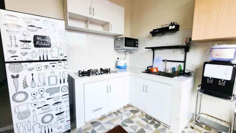 dijual kost tanjung duren