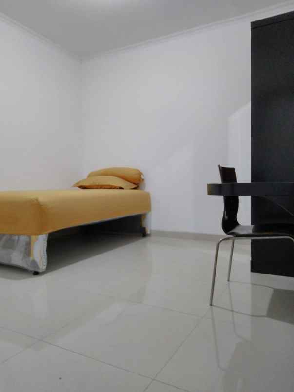 dijual kost tanjung duren utara kec