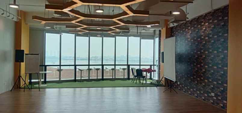 dijual landmark pluit full furnished