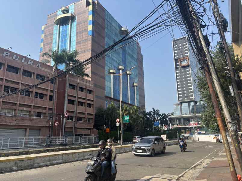 dijual murah dibawah njop ruko di hasyim ashari gambir
