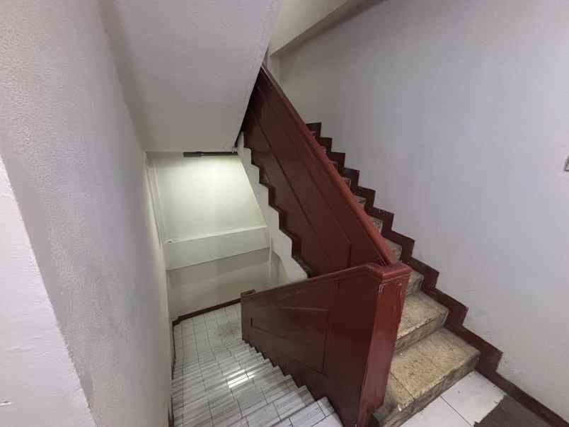dijual murah dibawah njop ruko di hasyim ashari gambir