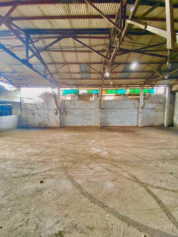 dijual murah gudang pinggir jalan di narogong bekasi