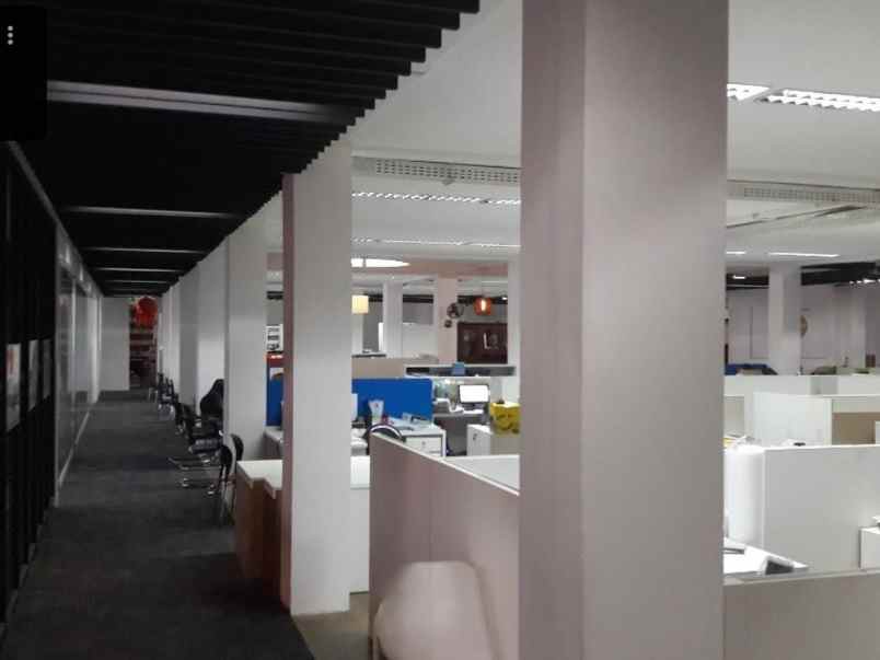 dijual ruko gudang kantor jalan husein sastranegara
