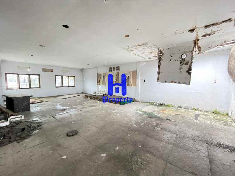 dijual ruko gudang kantor jalan perbaungan jl